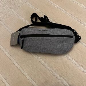 United Polaris Therabody Amenity Kit NWT